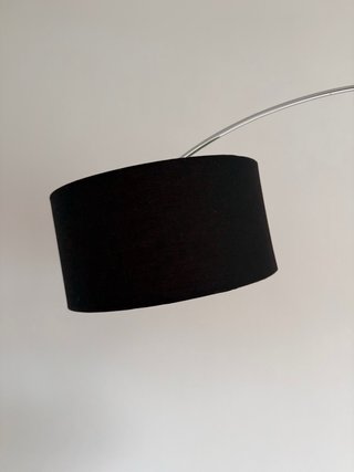 Lámpara de pie arco negra de diseño