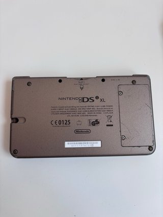 Nintendo DSi XL Bronzo + Caricatore Originale