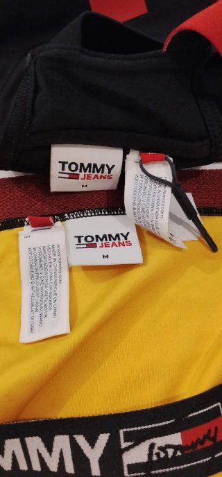 Bañador Tommy Hilfiger Negro y Amarillo