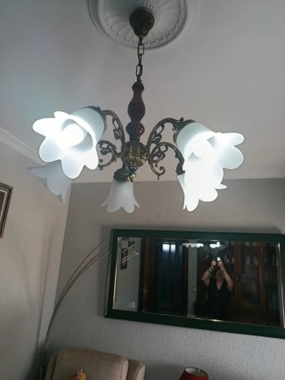 Lámpara de salón madera, metal y cristal