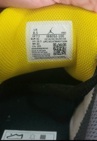 Zapatillas Nike Grises y Blancas