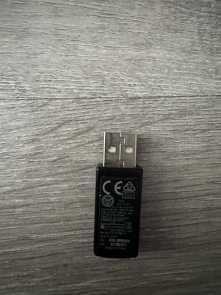 Logitech MK220 Teclado y Ratón Inalámbricos