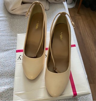 Zapatos de tacón cuadrado Heather color nude