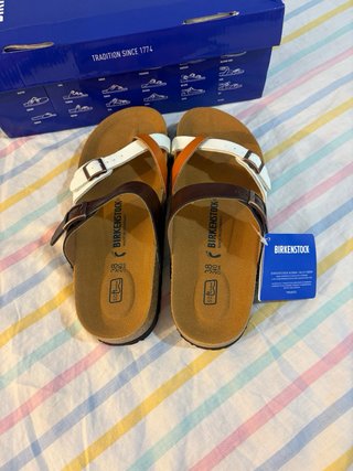 Sandalias Birkenstock Talla 38 Marrón/Blanco