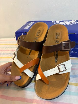 Sandalias Birkenstock Talla 38 Marrón/Blanco