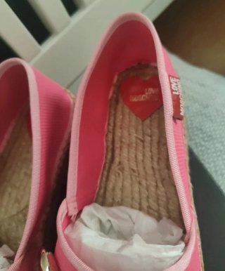 Scarpe Love Moschino donna rosa con catena oro