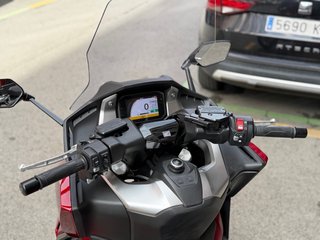 Honda Forza 750 año 2022