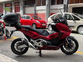 Honda Forza 750 año 2022