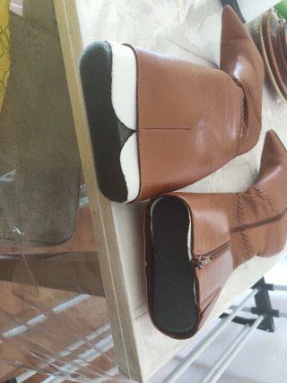 Botas altas marrones tacón