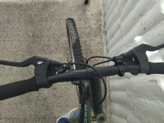 2 bicicletas MTB clásicas 26” y 24” funcionando