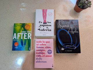 Pack 4 Libros Novela Romántica y Juvenil