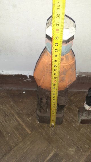 Lote 2  figuras madera tallada tematica marinera
