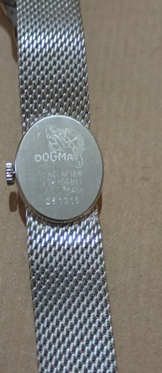 Reloj Dogma Cuerda Mujer Plata