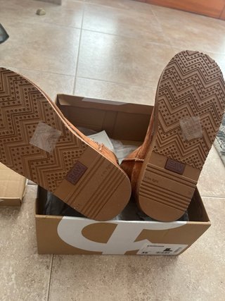 Botas color camel talla 36