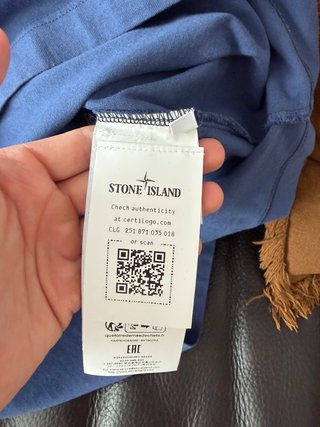 Conjunto Stone Island Camiseta y Pantalón