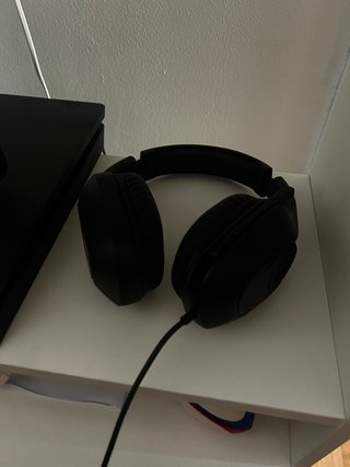 PS4 Slim Nera + Base Ricarica + Cuffie