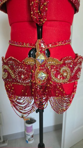 Costume Danza del Ventre Professionale Rosso Oro