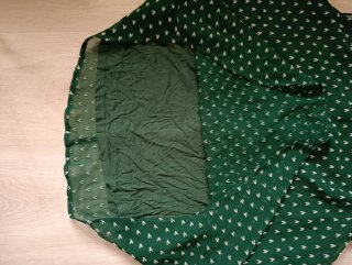 Blusa Cortefiel verde estampada
