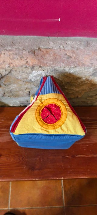 Casita de tela para estimulación infantil