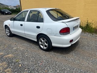 Hyundai Accent x3 1998