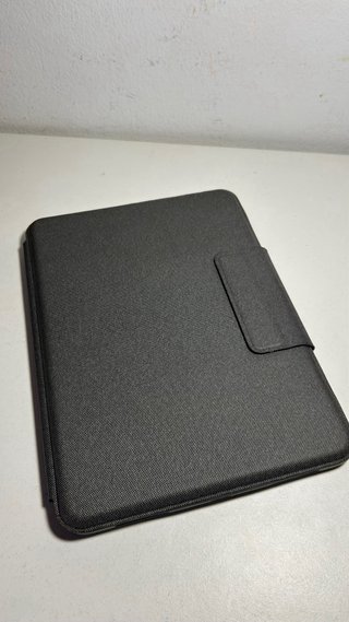 Funda con teclado Logitech para iPad air 11inch