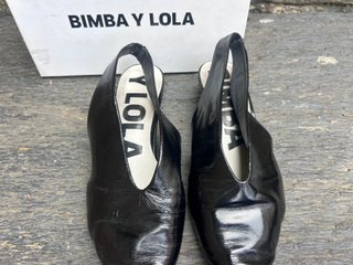 Tacones Bimba y Lola destalonados
