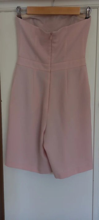 Tuta corta estiva rosa cipria