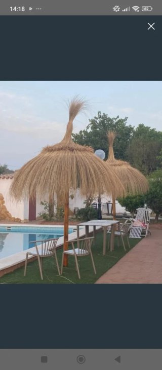 Sombrillas de paja a medida