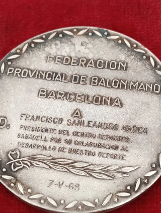 Lote Medallas provincia Barcelona toda época