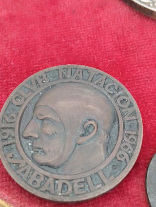 Lote Medallas provincia Barcelona toda época