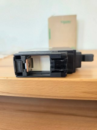 Interruptor Schneider NSX100N 25A 25kA AC-DC 1P