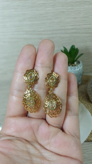 Pendientes Zarina Vintage Chapado Oro 18k