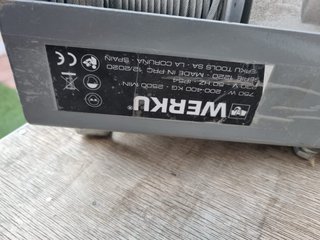 Polipasto Eléctrico WERKU 750W 250/500 kg