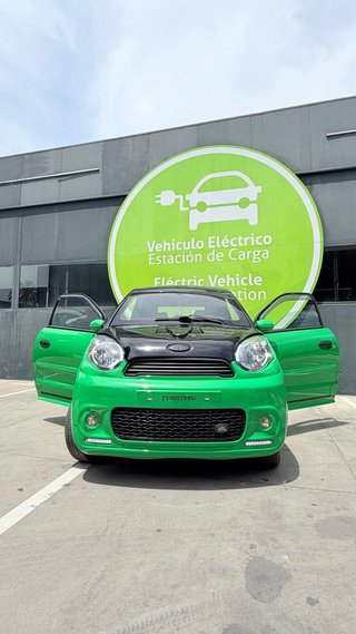 Microcar M8 2013