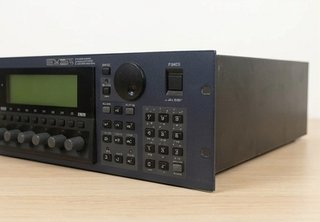 Sintetizador Yamaha EX5R Rack