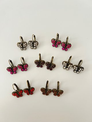 7 Pares Pendientes Mariposa Brillantes
