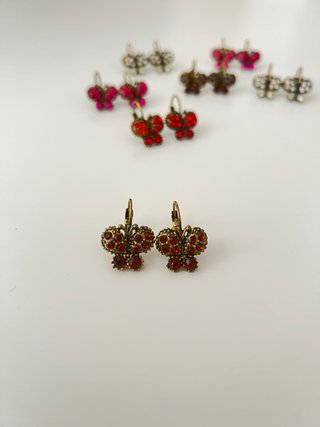 7 Pares Pendientes Mariposa Brillantes