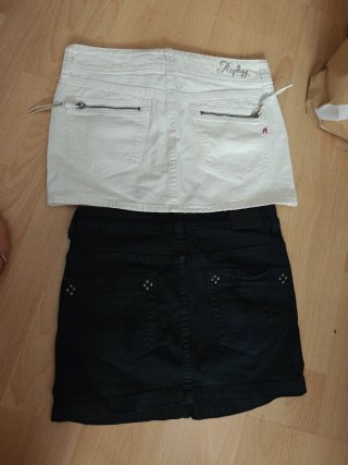 Lote 2 Faldas Mujer las 2 faldas por 5€