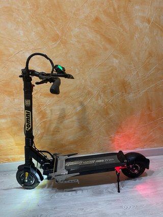 Silla de Ruedas Kuschall con Patín Eléctrico