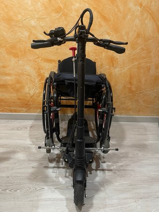 Silla de Ruedas Kuschall con Patín Eléctrico