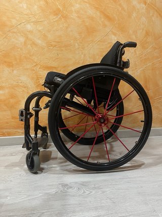 Silla de Ruedas Kuschall con Patín Eléctrico
