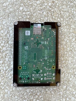 Raspberry Pi 4GB B con carcasa y ventilador
