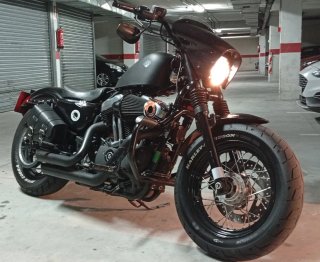 Harley Davidson Forty-Eight Negra