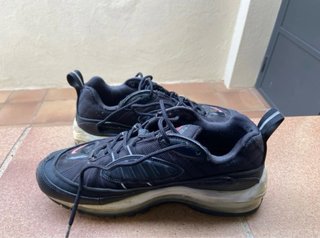Nike Air Max 98 negras y rosas Talla 41