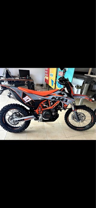 KTM 690 R 2023 - 3000 km