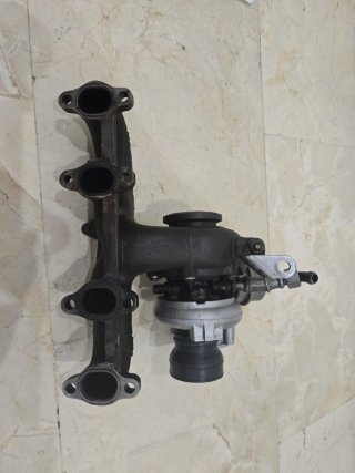 Turbo Audi A3 1.6 Tdi 105CV 2009 (038 253 056 E)