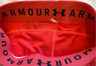 Leggings Under Armour Naranja y Estampado