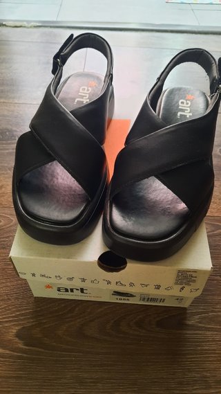 Sandalias Art Piel Negras Modelo 1855 Malaga