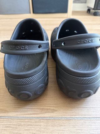 Crocs Negras Originales Nuevas. Talla 9-11 (43-44)