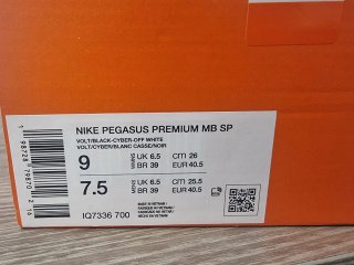 T40,5 Nike Pegasus Premium MB SP